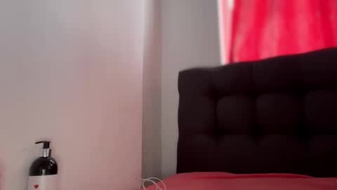 Ameliahs online show from March 12, 11:58 am