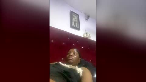 Missbelle online show from December 22, 1:23 am