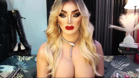 PRIESTESS CHANNEL online show from February 18, 1:21 am