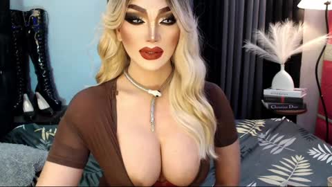 PRIESTESS CHANNEL online show from March 3, 11:22 am