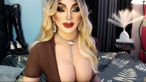 PRIESTESS CHANNEL online show from March 3, 2:28 pm