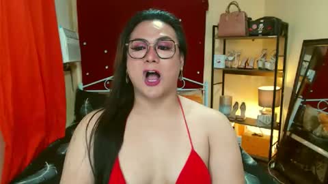Snapshot of missdominantbigcockx chatting on September 30, 3:33 pm missdominantbigcockx online show from September 30, 3:33 pm