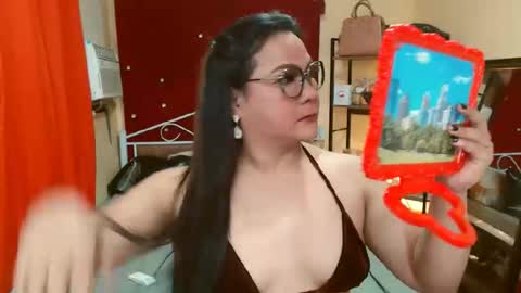 Snapshot of missdominantbigcockx chatting on October 5, 4:03 pm missdominantbigcockx online show from October 5, 4:03 pm