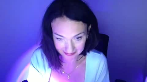 Snapshot of misskristyyy chatting on September 27, 7:17 am Christina online show from September 27, 7:17 am