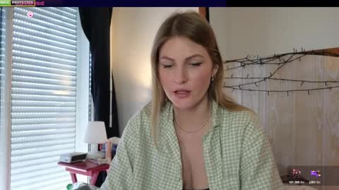 Snapshot of misslucci chatting on January 6, 1:08 pm Misslucci online show from January 6, 1:08 pm