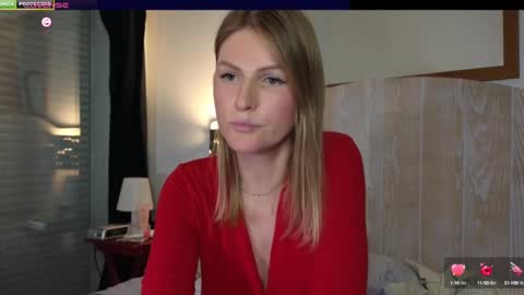 Snapshot of misslucci chatting on February 14, 5:57 pm Misslucci online show from February 14, 5:57 pm