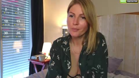 Snapshot of misslucci chatting on October 17, 7:34 am Misslucci online show from October 17, 7:34 am