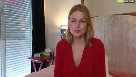 Snapshot of misslucci chatting on September 13, 3:36 pm Misslucci online show from September 13, 3:36 pm