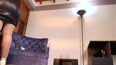 Im Valentina  online show from October 20, 12:26 am