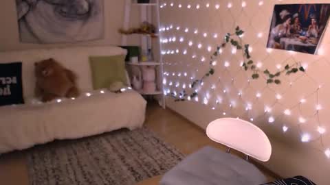 Li  online show from November 29, 3:19 pm