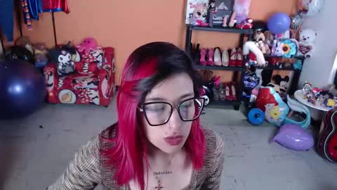 Snapshot of missmia2 chatting on September 27, 5:11 pm Miss Mia online show from September 27, 5:11 pm