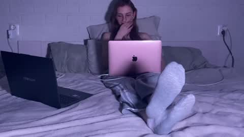 missmiroslava online show from March 30, 5:24 pm