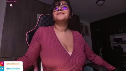 MissMoon online show from September 11, 2:02 am