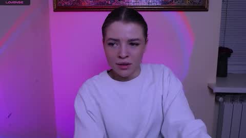 Olivia online show from January 13, 12:24 pm