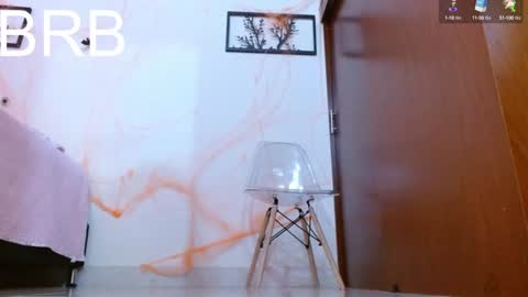 Tell me Pandora online show from February 6, 10:53 pm