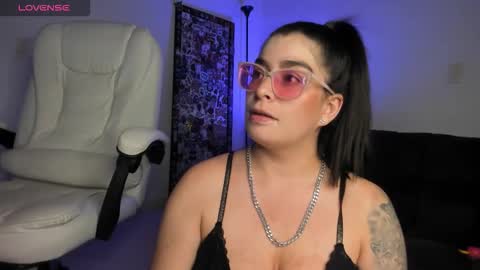 misspaulag online show from February 4, 3:10 am