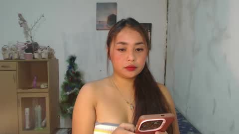 missRHEA online show from January 3, 1:02 pm