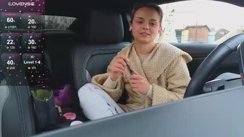 . online show from April 20, 9:56 am