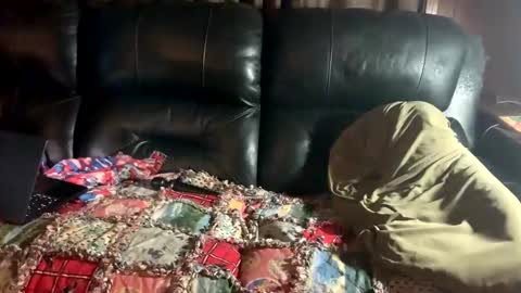 Miss Spooky Silverstacker online show from February 8, 2:58 am