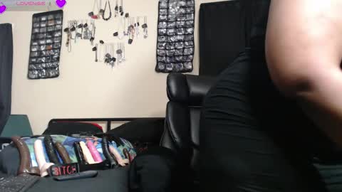 MissTajaa online show from December 3, 4:35 am