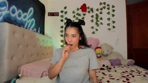  Natalie Texass indepedent model online show from September 28, 3:26 am