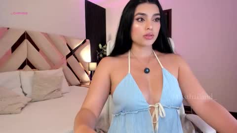 Snapshot of missthailand_ chatting on October 20, 9:31 pm Fernanda Davila online show from October 20, 9:31 pm