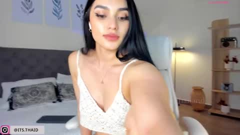 Snapshot of missthailand_ chatting on February 26, 11:30 pm Fernanda Davila online show from February 26, 11:30 pm