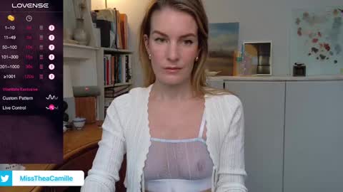 Snapshot of misstheacamille chatting on January 31, 8:43 pm MissThea online show from January 31, 8:43 pm