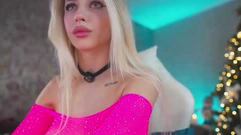 Eva online show from December 16, 9:21 pm