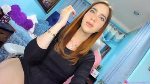 Snapshot of missvalentine18 chatting on February 26, 11:21 am missvalentine18 online show from February 26, 11:21 am