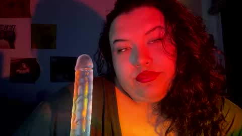 Snapshot of missvalentines chatting on January 27, 1:59 am Miss Valentine online show from January 27, 1:59 am