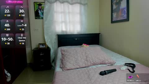 missvalery1 online show from March 5, 3:29 pm