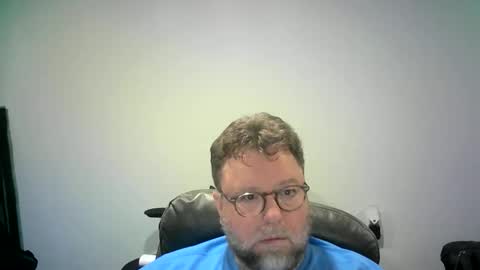 Mr. Happy online show from October 15, 7:10 am