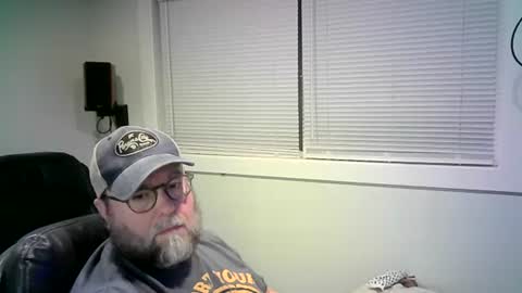 Mr. Happy online show from February 20, 5:12 am