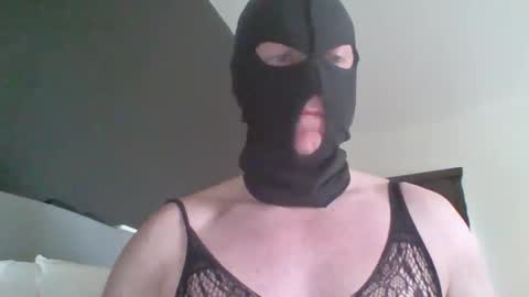 mister_tommm80 online show from April 2, 9:16 am