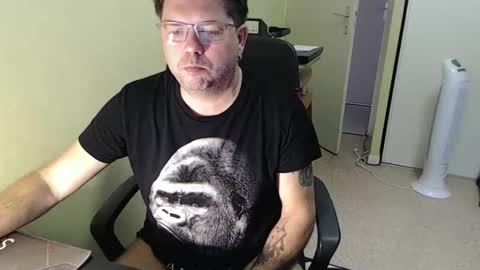 mistercoeur online show from November 15, 9:33 am