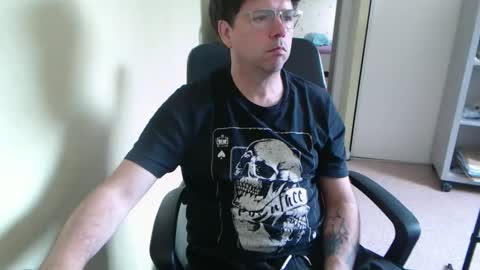 mistercoeur online show from April 22, 7:37 am