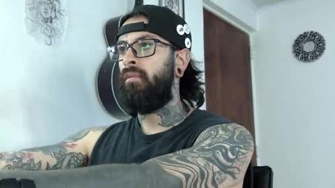     online show from October 7, 4:03 pm