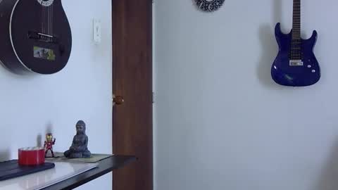     online show from September 15, 5:25 pm