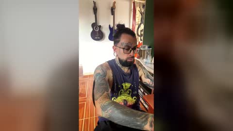     online show from March 12, 3:49 pm