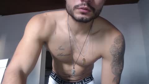 mistersam33 online show from March 3, 10:20 pm