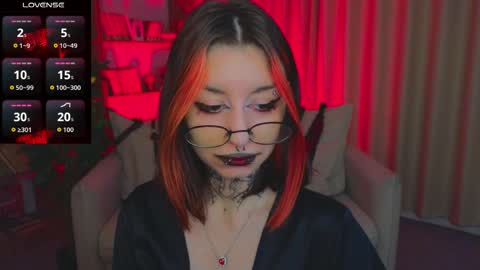 Marcelline online show from March 26, 8:52 am