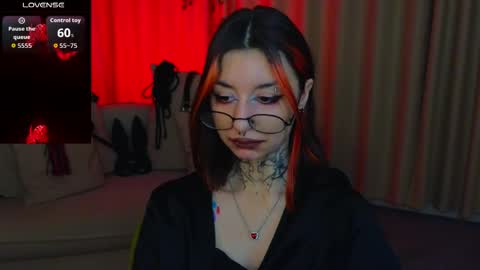 Marcelline online show from April 8, 4:48 am