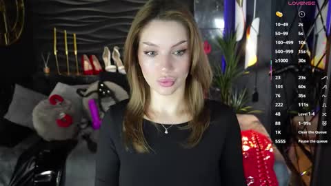 Darsy online show from September 25, 2:02 pm