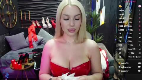 Darsy online show from February 20, 8:25 pm