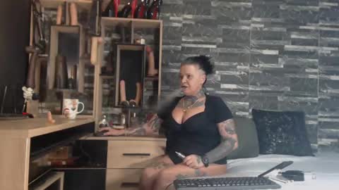 Mistress Mirybossy online show from February 8, 7:59 am