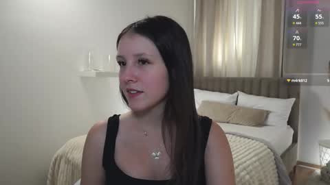 Sindy online show from February 2, 8:10 am