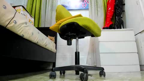 Tiffany online show from January 10, 6:57 pm