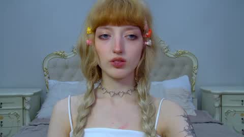 Misty online show from April 19, 6:10 pm