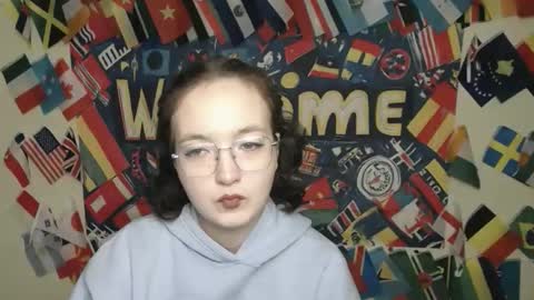 Aria online show from November 26, 6:54 am